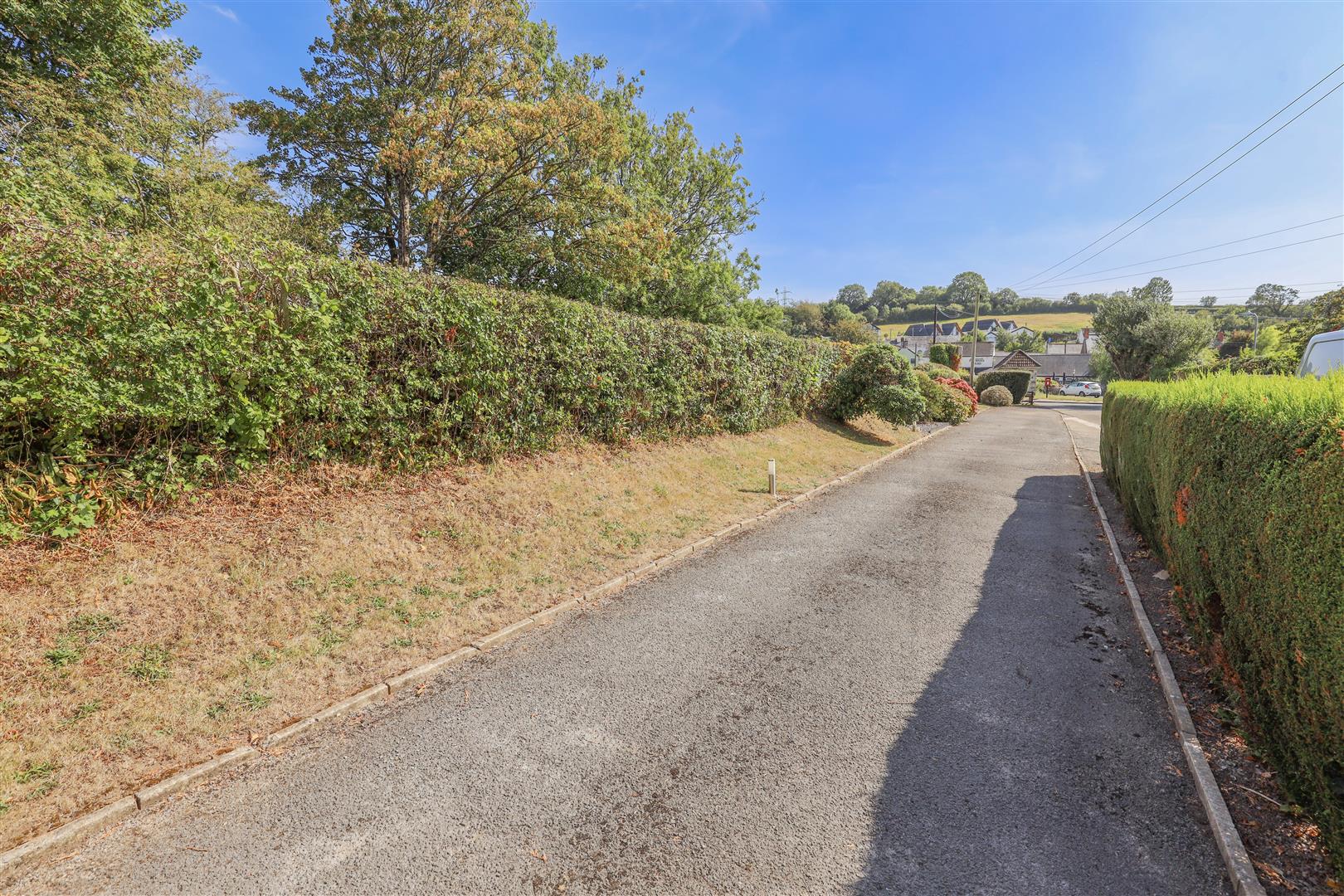 10 Maes Lloi, Aberthin, Cowbridge, Vale Of Glamorgan, CF71 7HA